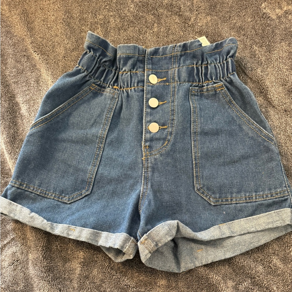 XS SHEIN shorts.